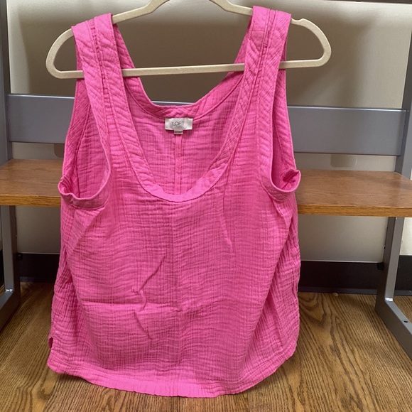 Pink LOFT Sleeveless Top. XL. - Picture 4 of 4
